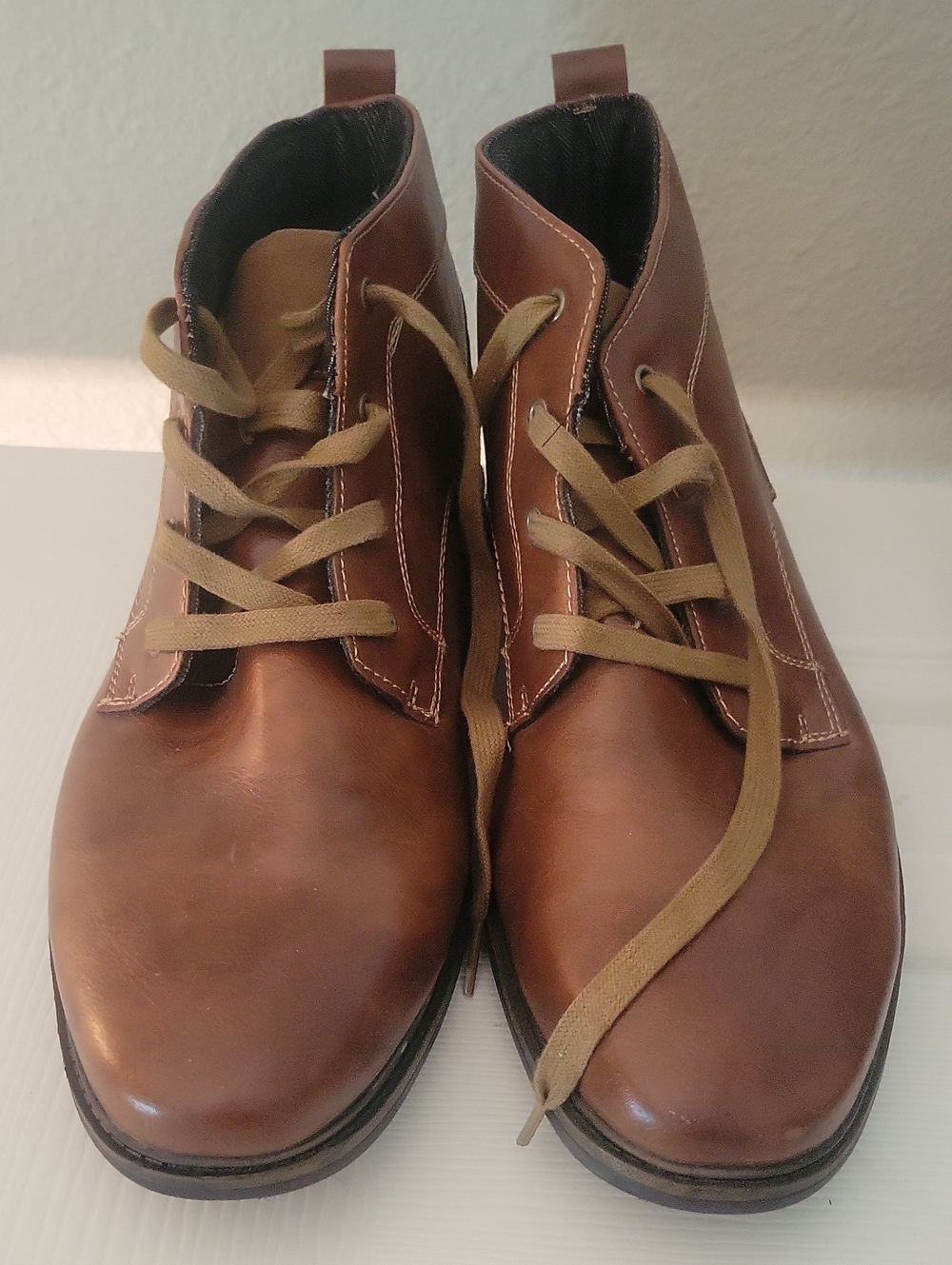 Kohl's Men's Brown Leather Chukka Boots with Tan Laces